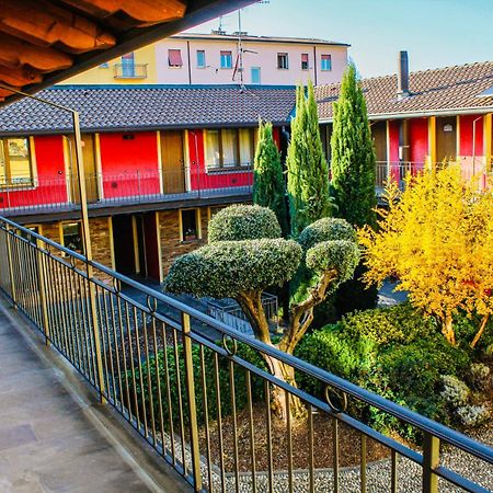 Bergamo Easy Airport Sleep&Fly Parking Apartment Ngoại thất bức ảnh