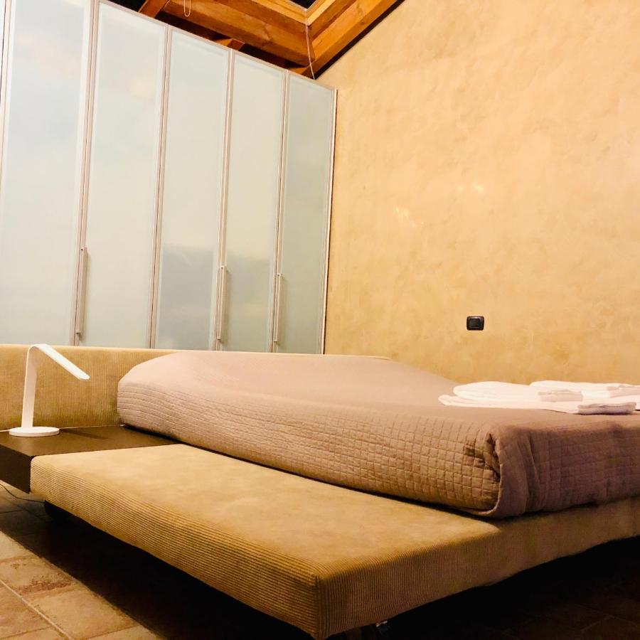 Bergamo Easy Airport Sleep&Fly Parking Apartment Ngoại thất bức ảnh