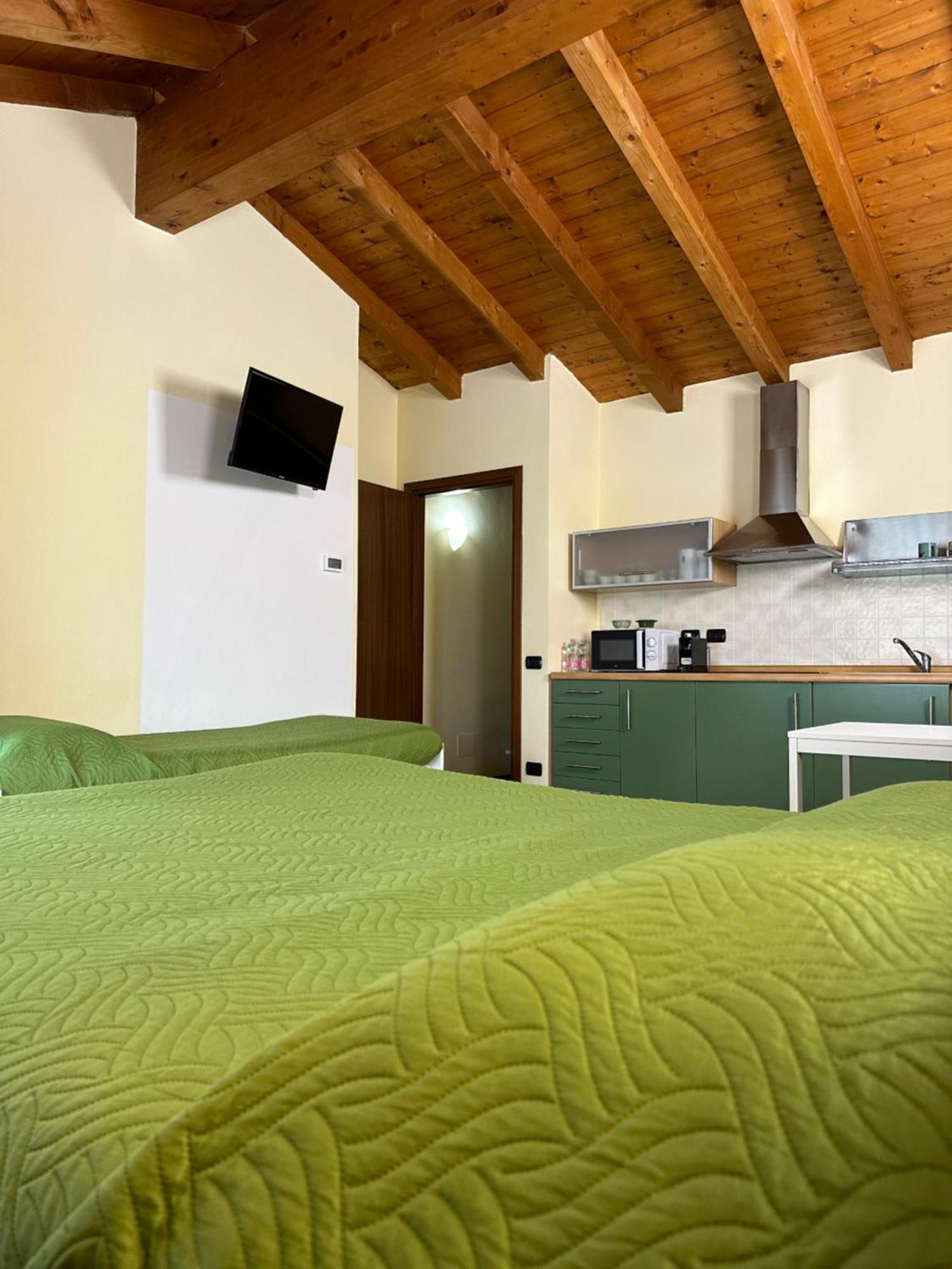 Bergamo Easy Airport Sleep&Fly Parking Apartment Ngoại thất bức ảnh